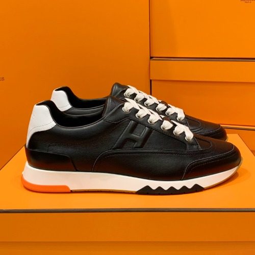 HERMES 트레일 Sneakers Calfskin 올블랙