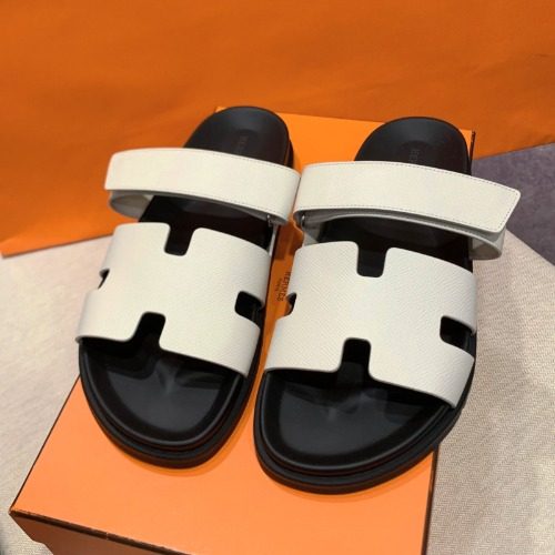 HERMES 앱송 Calfskin 시프레 Sandals 아이보리