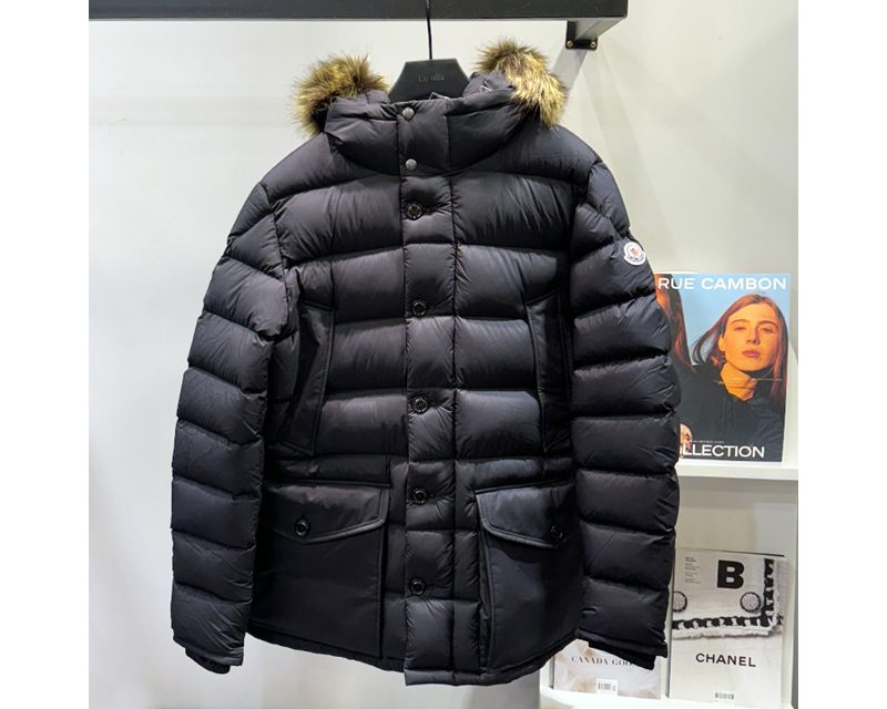 MONCLER