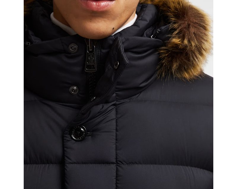 MONCLER