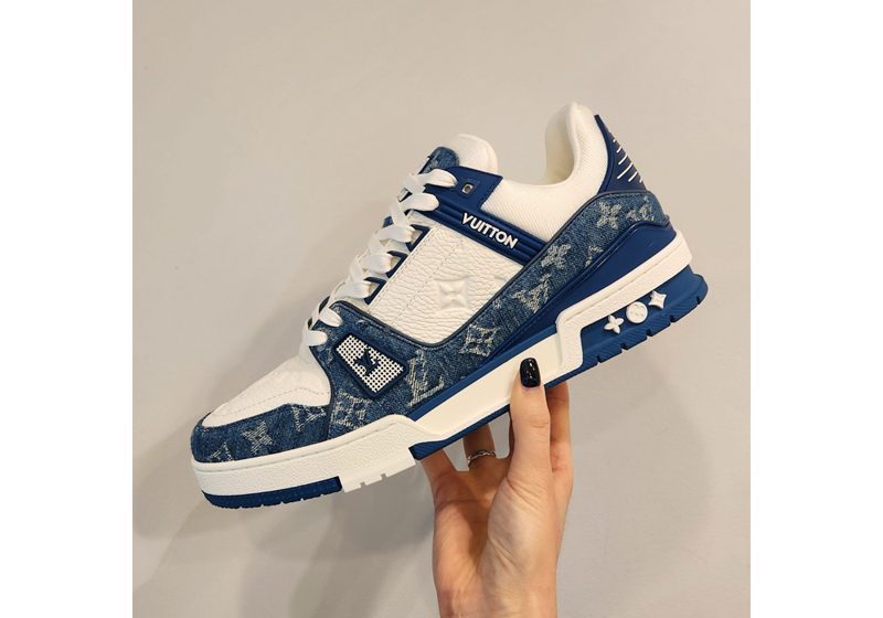LOUIS VUITTON