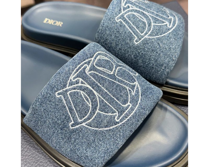DIOR