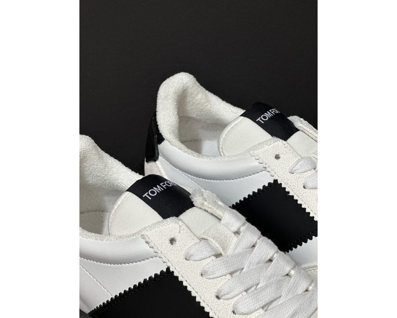 TOM FORD