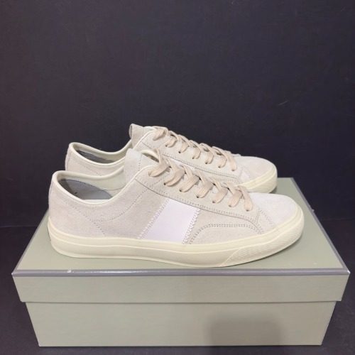 톰포드 캠브리지 Lace-Up Suede Sneakers 마르모