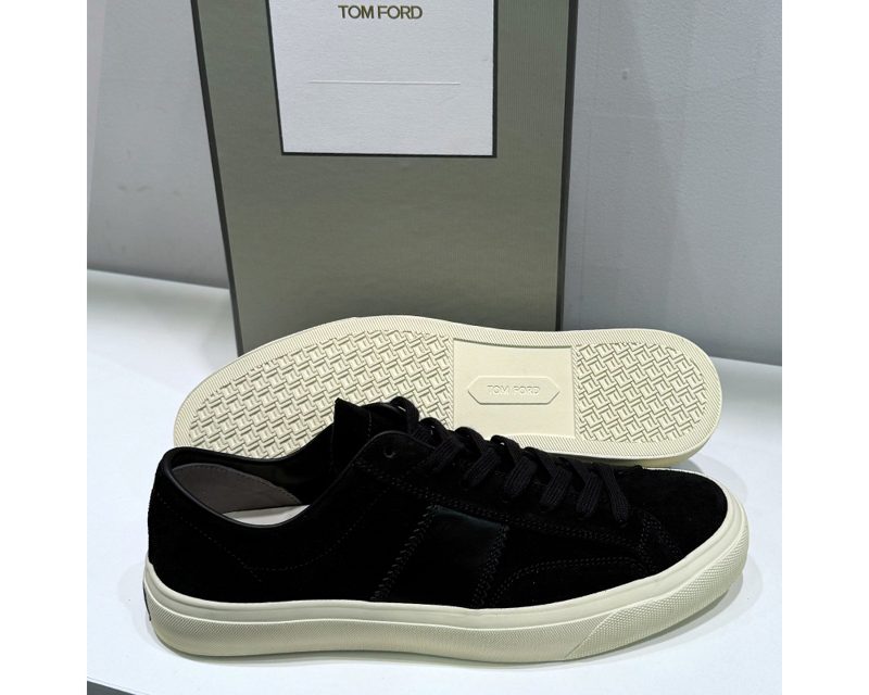 TOM FORD
