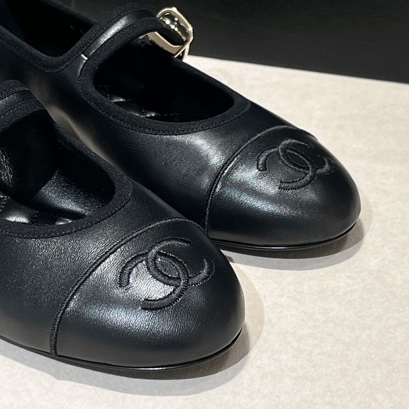 CHANEL