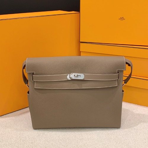 HERMES ์ผ๋ฆฌ Messenger Crossbody Bag ์ํ ํ ํ๋ผ๋ ๋๊ธ GM