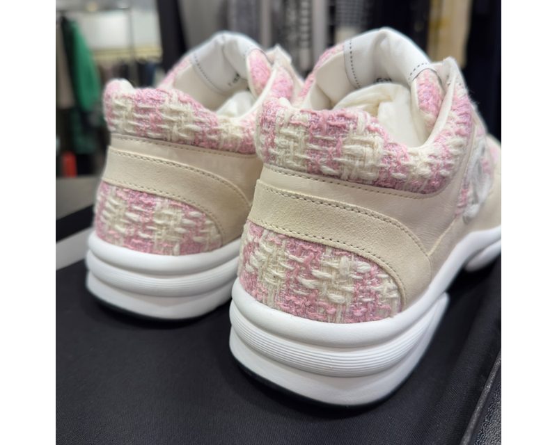 CHANEL