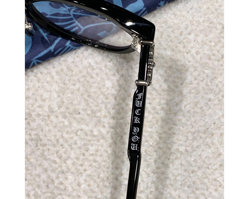 CHROME HEARTS