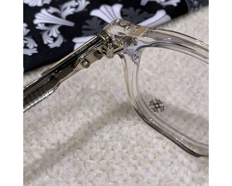 CHROME HEARTS