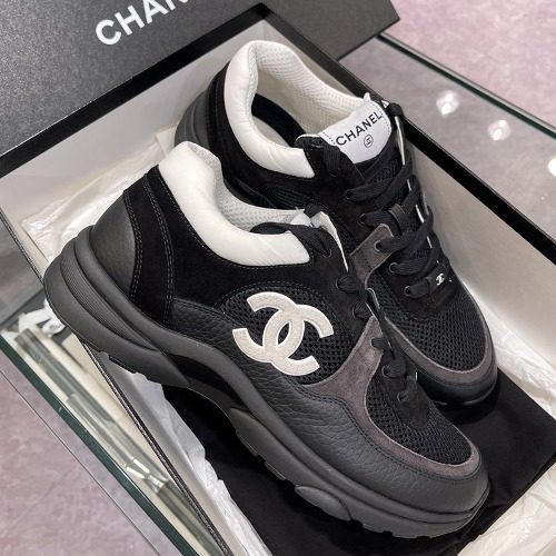 CHANEL ν¬λ£¨μ¦ Calfskin μ¬λΈλ White Logo Sneakers Men'sμ©