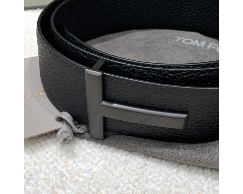 TOM FORD