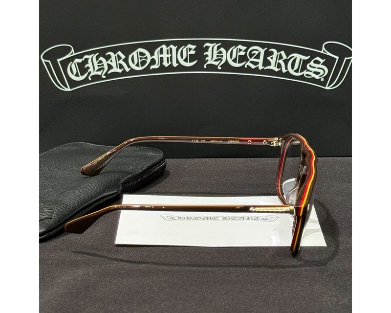 CHROME HEARTS