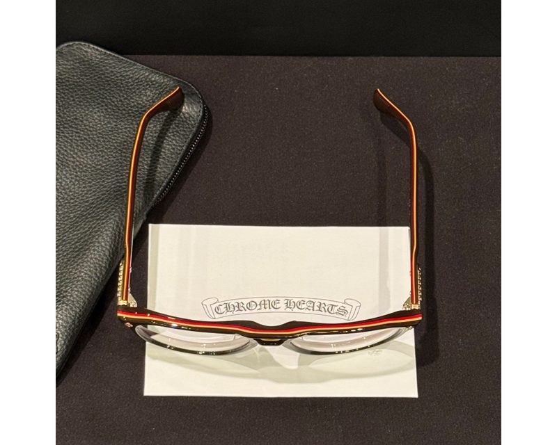 CHROME HEARTS