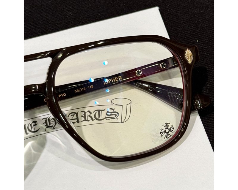 CHROME HEARTS