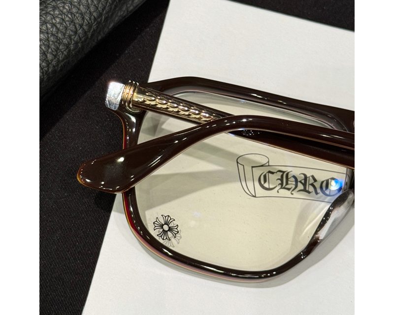 CHROME HEARTS