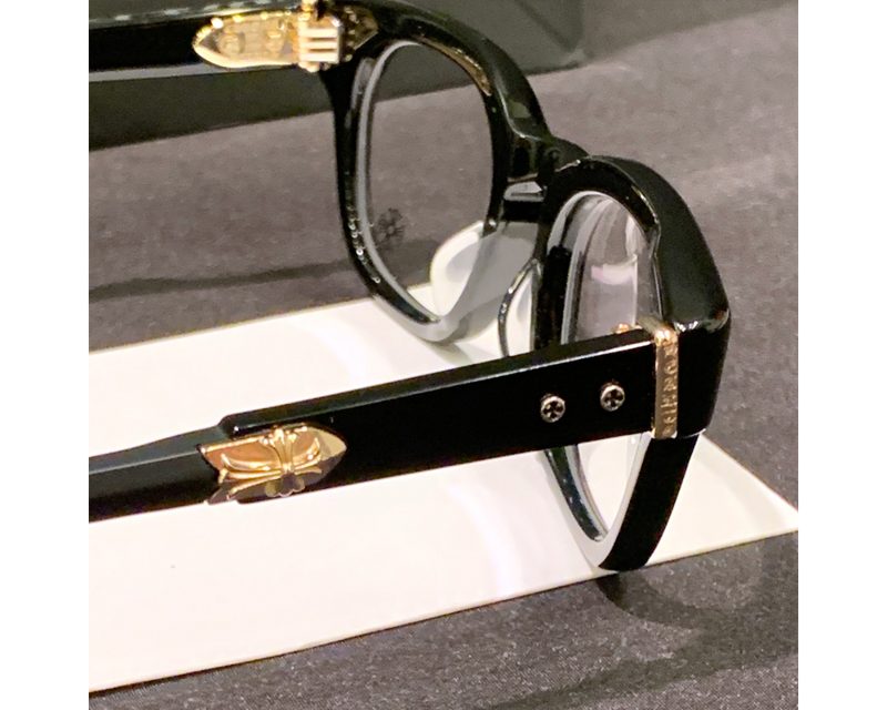CHROME HEARTS