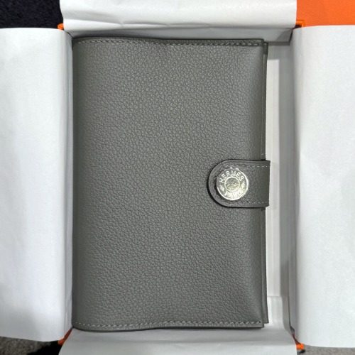 HERMES R.M.S ν¨μ€ν¬νΈ Holder νλΌλ νλμ¨μ΄ μ§νμ Passport Wallet