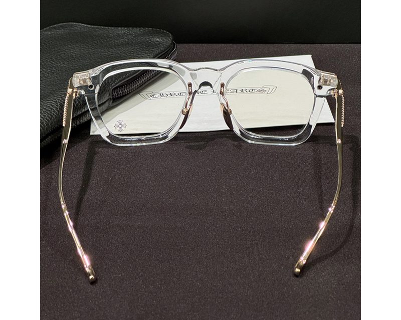 CHROME HEARTS