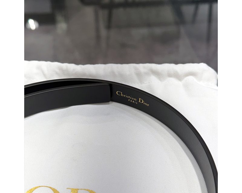 DIOR