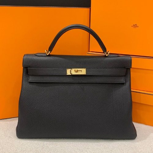 HERMES 켈리백 Black Color Gold 하드웨어 40